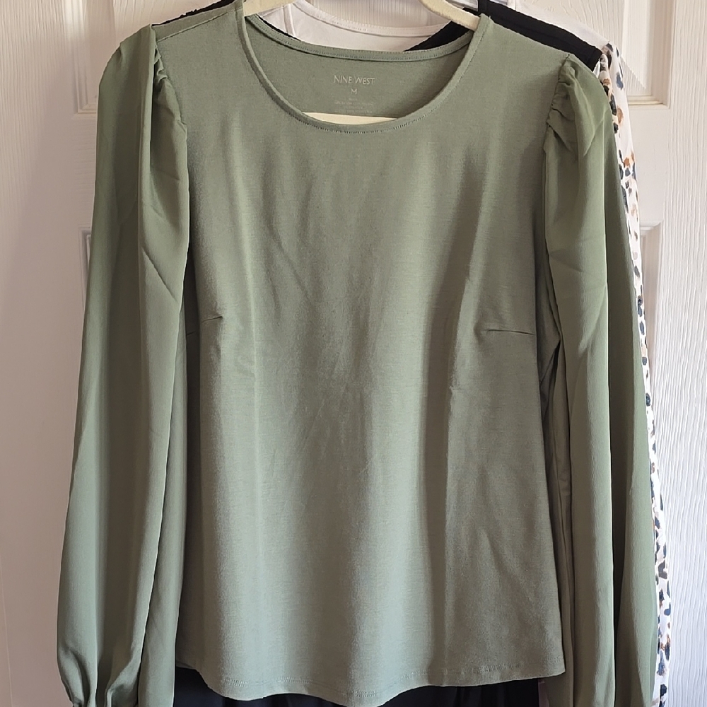 Nine West Green Women's Medium Top